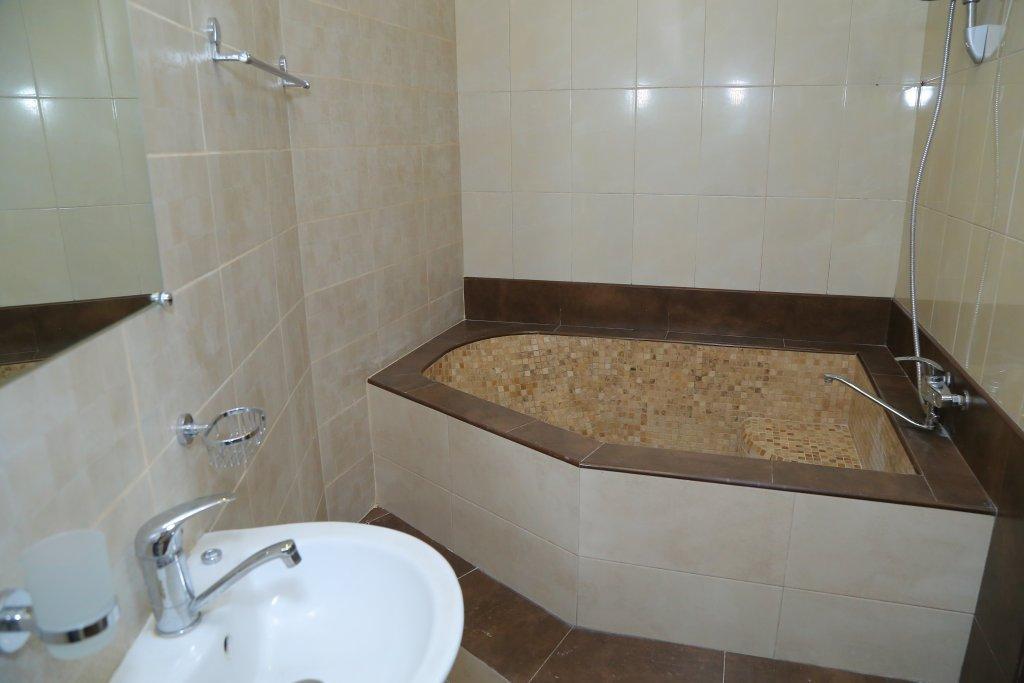Merien Hotel Yerevan Luaran gambar