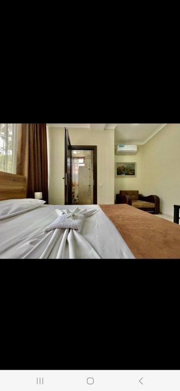 Merien Hotel Yerevan Luaran gambar